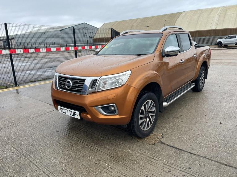 2017 Nissan Navara Double Cab Pick Up Tekna 2.3dCi 190 4WD Auto PICK UP Diesel Automatic