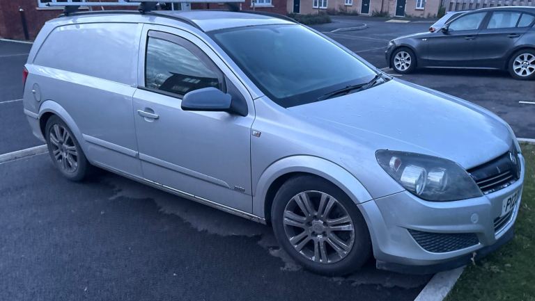 VAUXHALL ASTRA SPORTIVE 1.9cdti VAN 12 months MOT