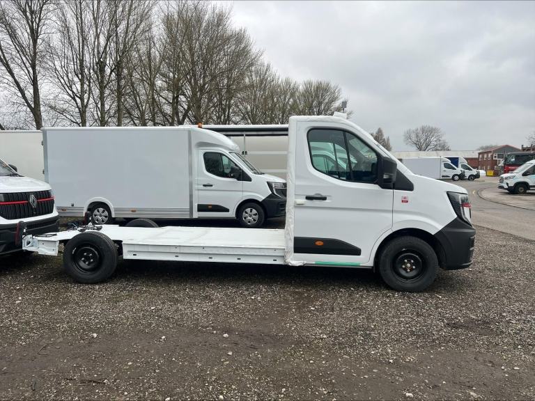 IN STOCK! Renault Trucks Master Red Edition LWB Chassis Cab ready for body