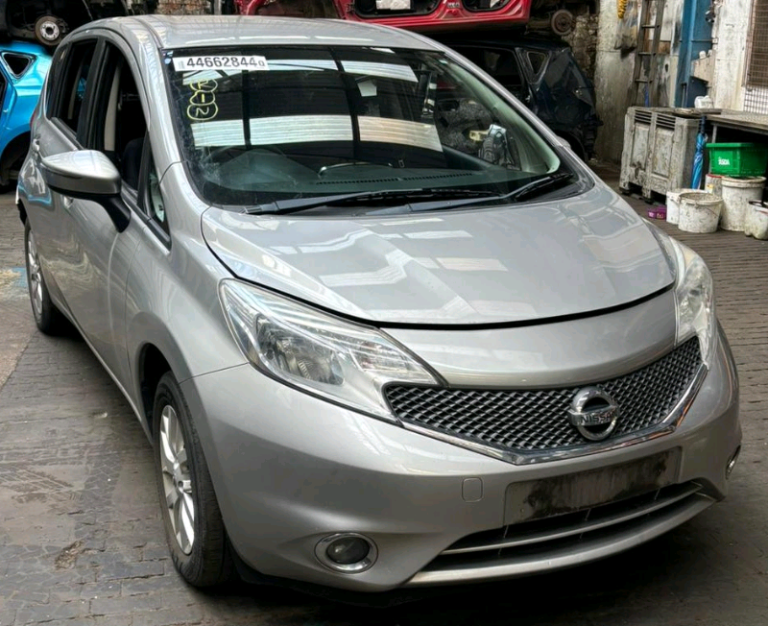 NISSAN NOTE 2015 1.2 PETROL. BREAKING 