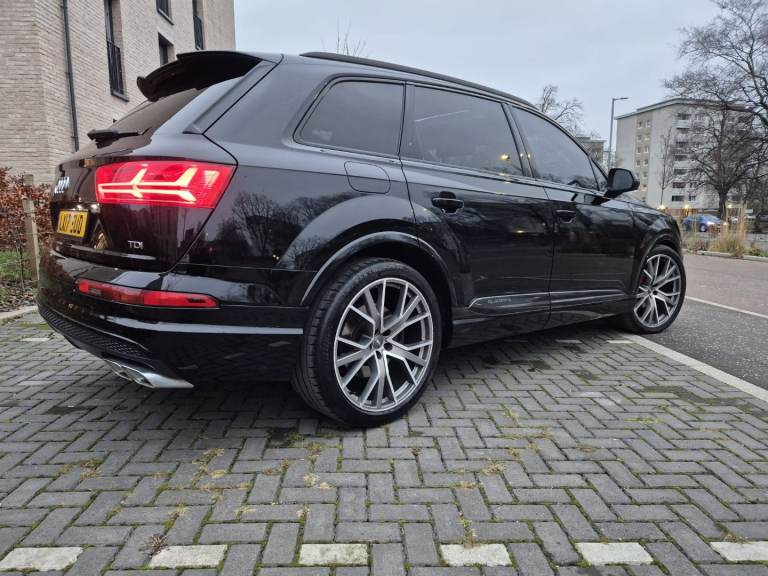 2017 Audi, Q7 black edition