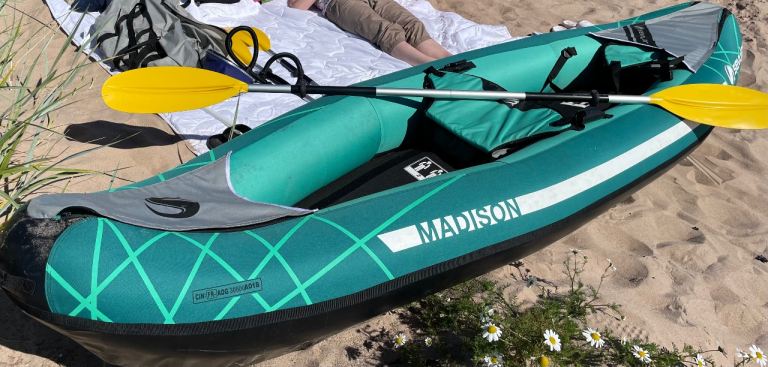 inflatable kayak 