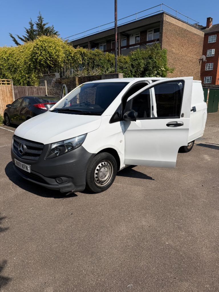 Mercedes-Benz, VITO, Panel Van, 2017, Manual, 1598 (cc)