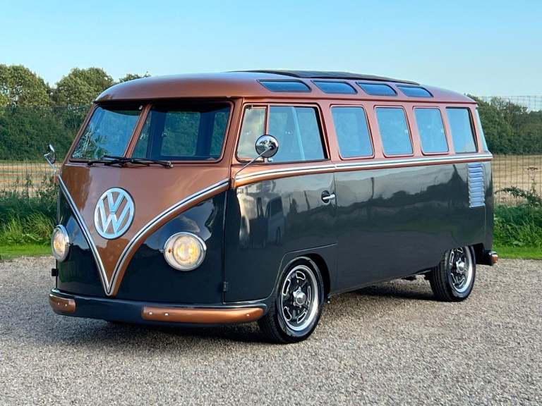 VOLKSWAGEN KOMBI CUSTOM 1963 VW KOMBI SPLIT SCREEN CAMPER VAN BUS SAMBA * RHD