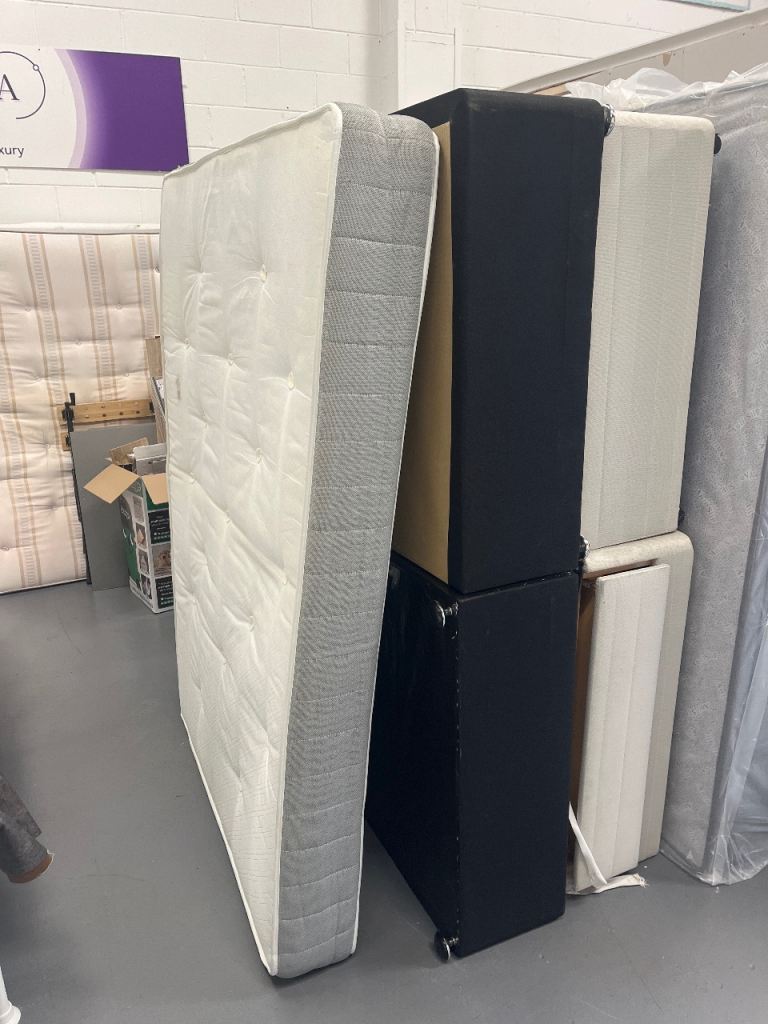 Double base and mattress