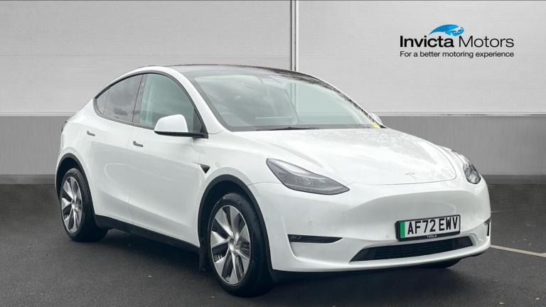 image for 2022 Tesla Model Y Long Range AWD 5dr Auto Electric