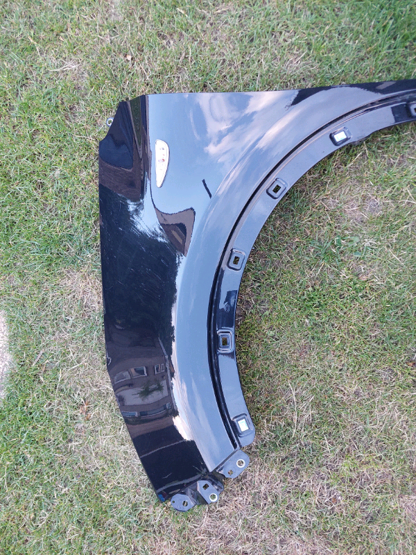 Kia sportage passenger side wing