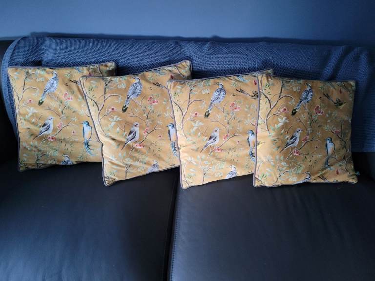 4 x Wylder Tropics Orient Cushion Cover, Velvet, Gold Chinoiserie Birds Floral Design 43 x 43 cm