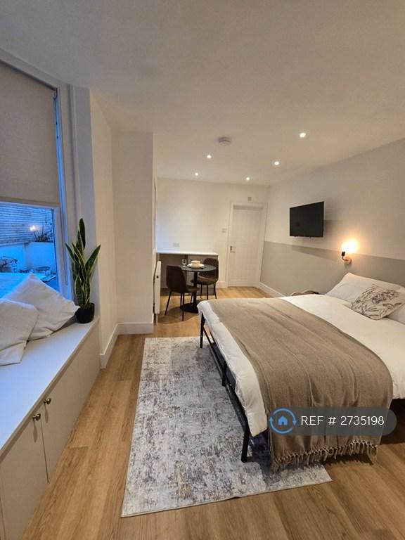 1 bedroom in Picardy Road, Belvedere, DA17 (#2735198)