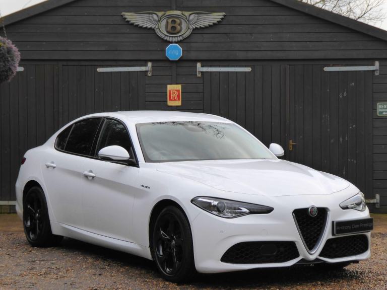 2018 Alfa Romeo Giulia 2.0 TB 280 Veloce 4dr Auto SALOON PETROL Automatic