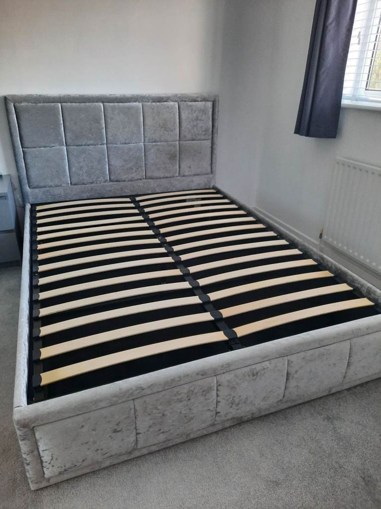King size ottoman bed 
