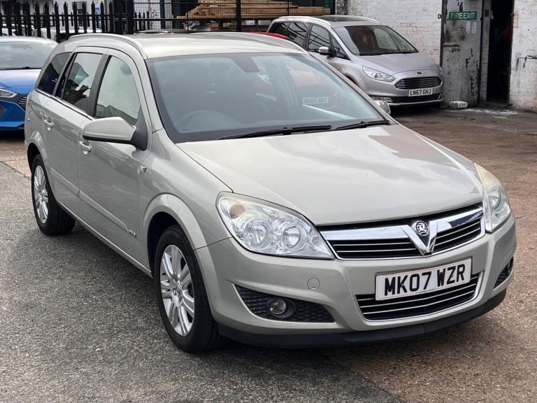 2007 Vauxhall Astra 1.8i VVT Design 5dr Auto ESTATE Petrol Automatic