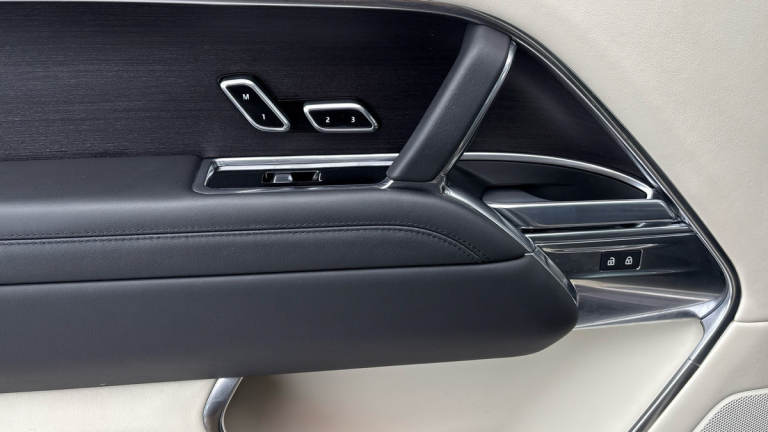 2023 Land Rover Range Rover 3.0 D300 MHEV Autobiography SUV 5dr Diesel Auto 4WD Euro 6 (s/s) (300...