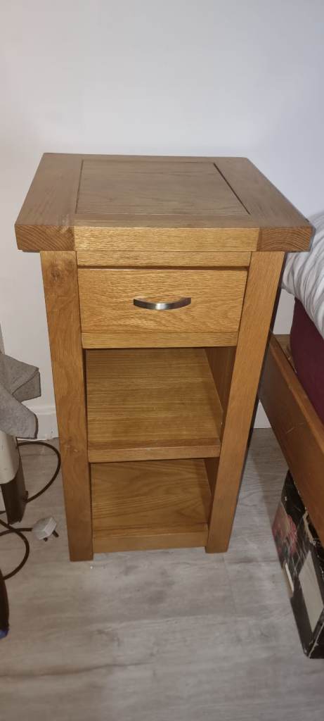 Strong solid bedside table with storage 