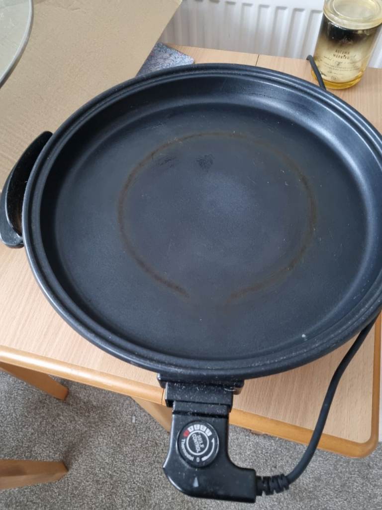 Frying pan Pizza pan 22cm 
