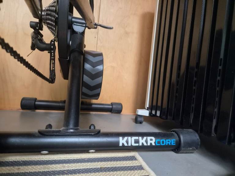 Wahoo KICKR CORE Direct-Drive Smart Trainer – Good Condition