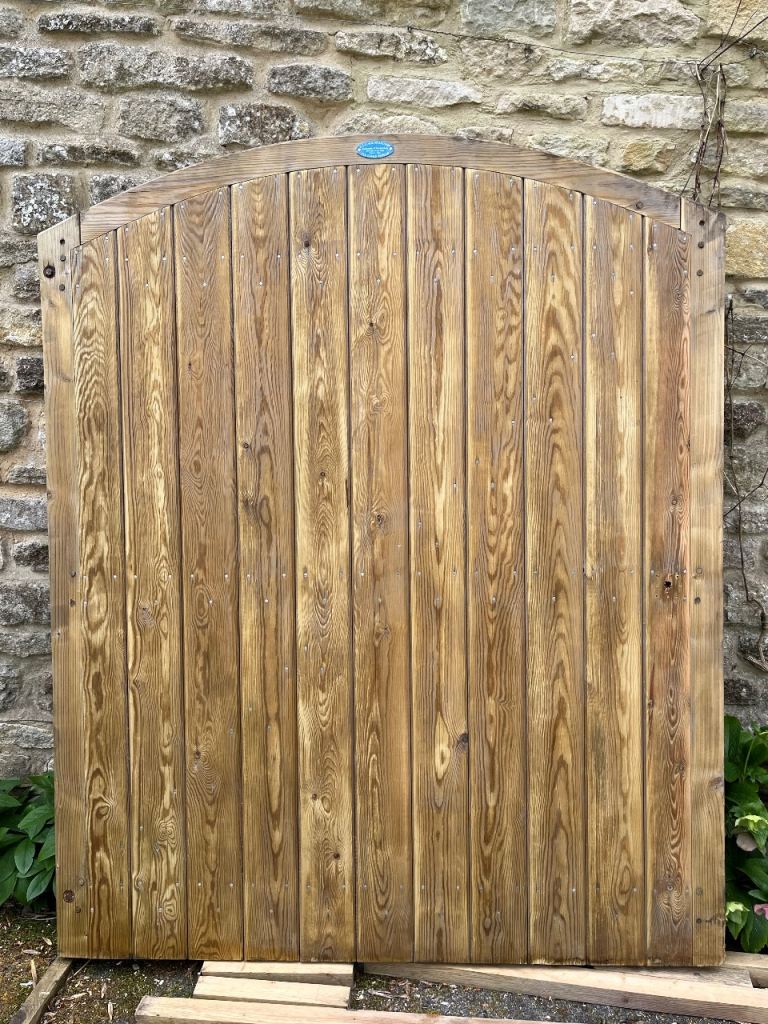 Extremely well made/ robust garden gate