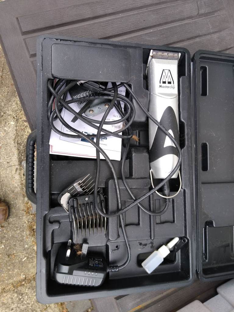 Dog grooming clippers 