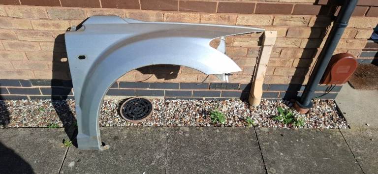 Genuine Dogde Caliber Passenger Side Front Wing