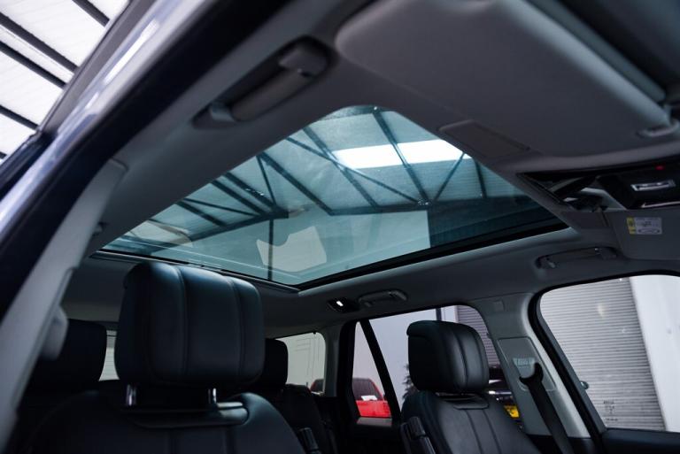 2021 Land Rover Range Rover 2.0 P400e 13.1kWh Vogue BLACK PACK PAN ROOF SUV 5dr Petrol Plug-in Hy...