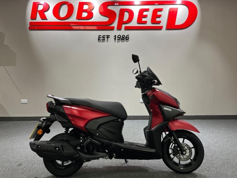 Yamaha Ray ZR 125 scooter, RayZR 2024
