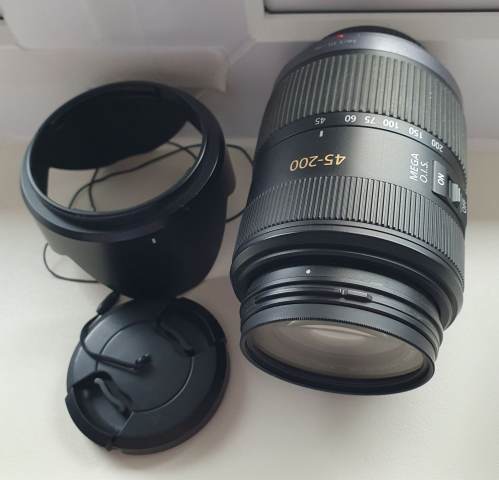 Panasonic H-FS045200 Lumix G Vario 45-200mm f/4-5.6 ASPH Mega