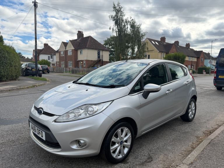 Ford, FIESTA, Hatchback, 2011, Manual, 1242 (cc), 5 doors