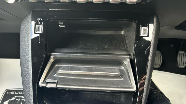 2024 Peugeot 2008 1.2 PureTech 130 Allure 5dr Petrol Estate Estate Petrol Manual