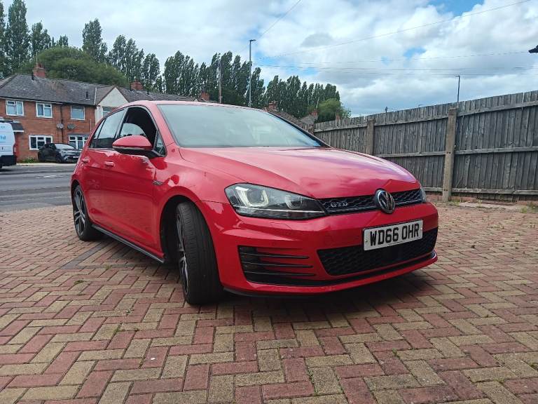 Volkswagen Golf GTD 