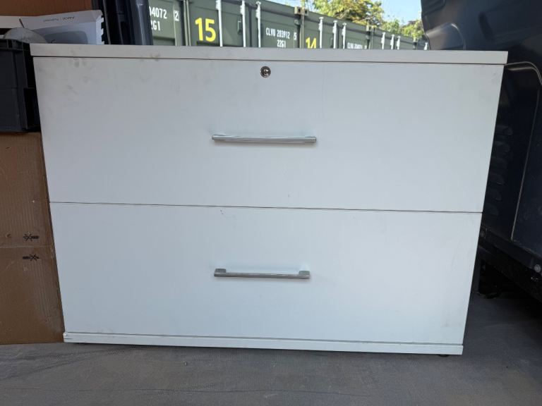 White wooden Filing Cabinet with 2 Drawers – Good Condition