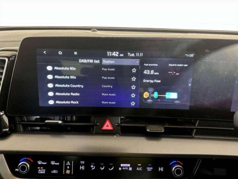 2022 Kia Sportage 1.6T GDi HEV 4 5dr Auto ESTATE PETROL/ELECTRIC Automatic