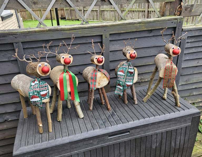 Wooden reindeer 