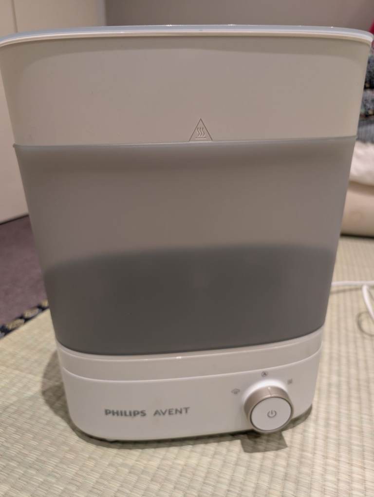 Philips Avent bottle sterilizer AND dryer 
