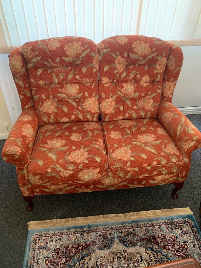 Cosy Floral Two-Seater Sofa – Good Condition