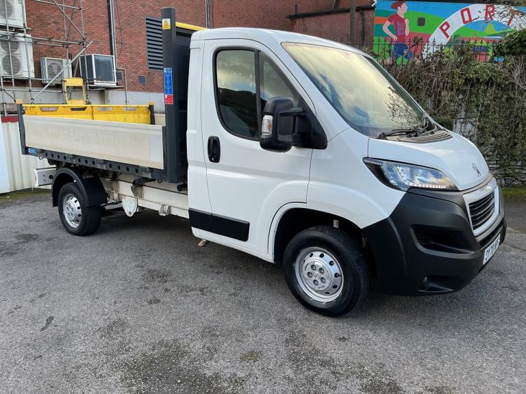 2020 Peugeot Boxer BLUEHDI TIPPER 335 L2 Diesel