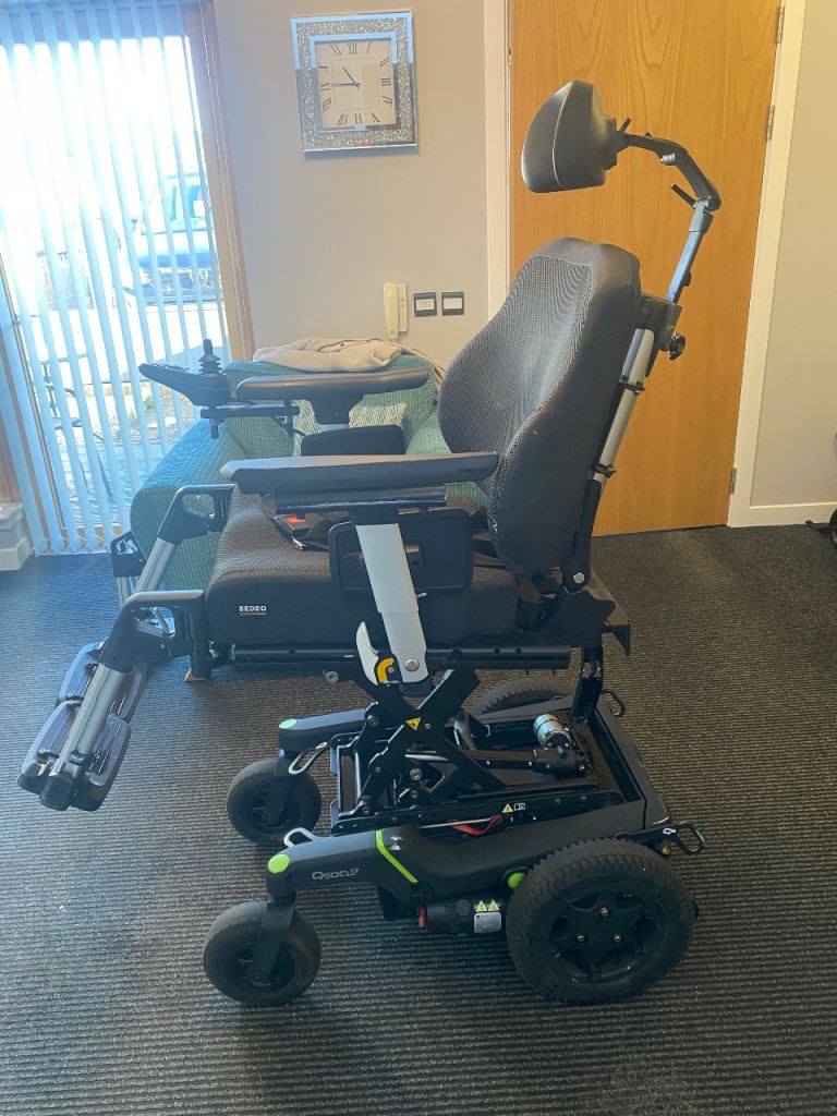 Electric Wheelchair