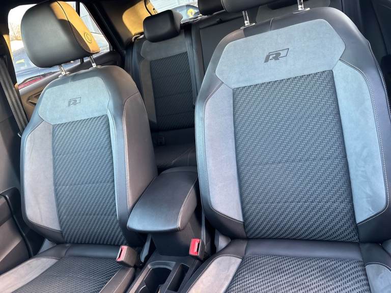 2019 Volkswagen T-Roc 2.0 TDI R-Line 5dr Hatchback DIESEL Manual