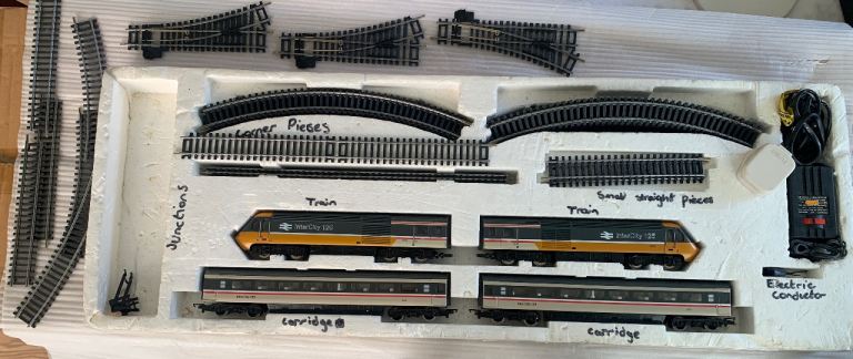 1 x used vintage Hornby InterCity 125 train set
