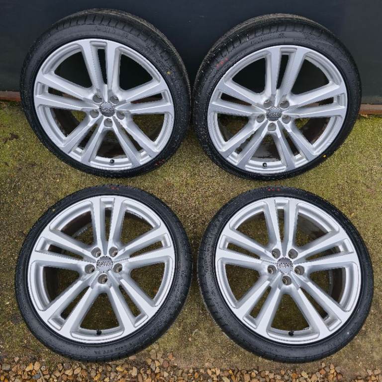 Genuine Audi 20" Alloy Wheels NEW tyres A4 A5 S5 S5 A6 A7 A8 Q3 RS Sport