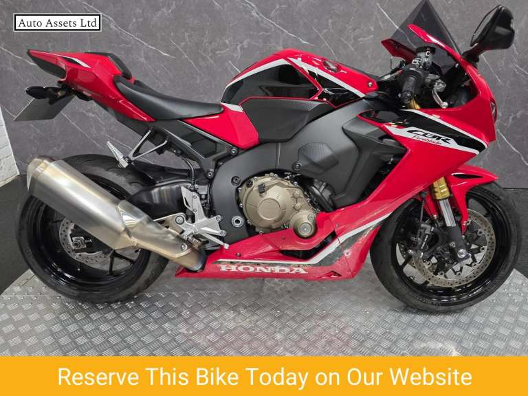2018 Honda CBR1000RR Fireblade 1000 Super Sports Petrol Manual Euro 4 (192 ps) Super Sports Petro...