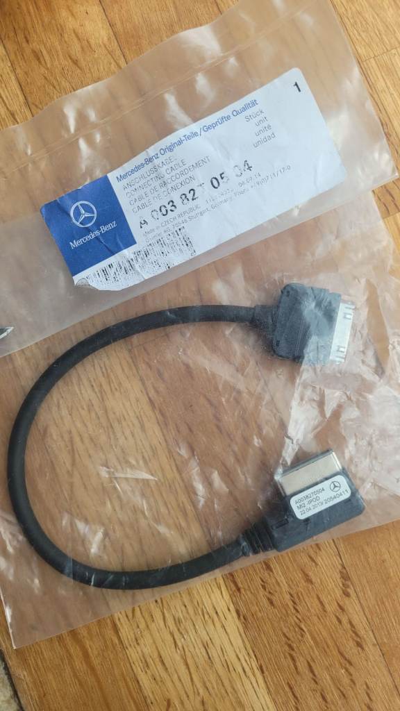 Mercedes Benz connecting cable.