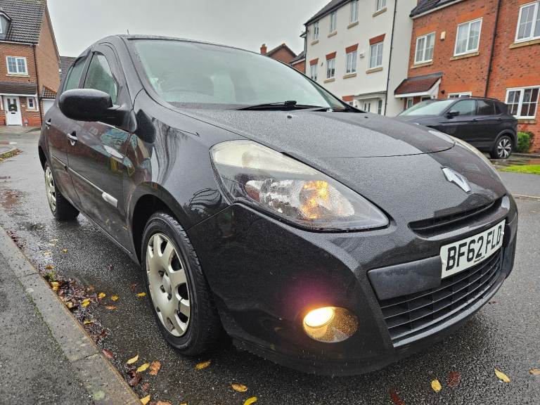 Renault Clio 2012 1.5 diesel 20 tax 93 k miles