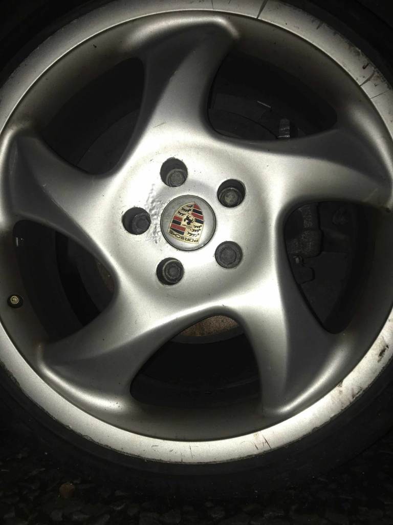Porche twists 18' brand new tyres 
