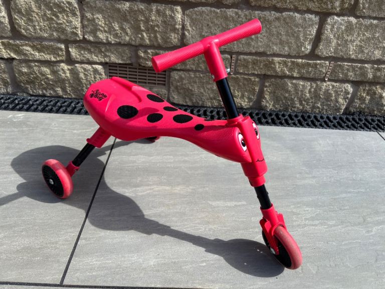 Scuttle bug 3 wheel trike for 1-3yr old. GREAT CONDITION 