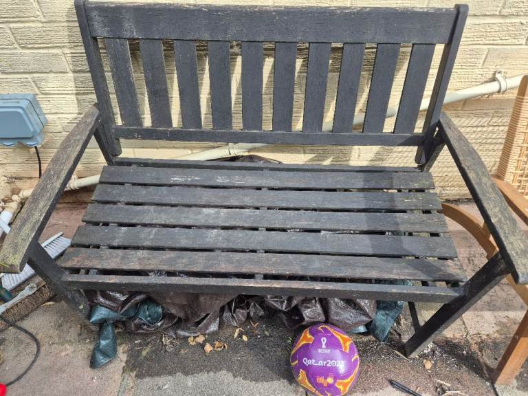 Free garden bench