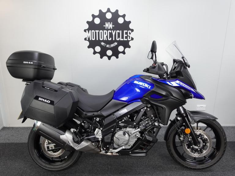 Suzuki V-Strom 650 DL. 2024. 1 Owner. Blue. Full Luggage. Great Example