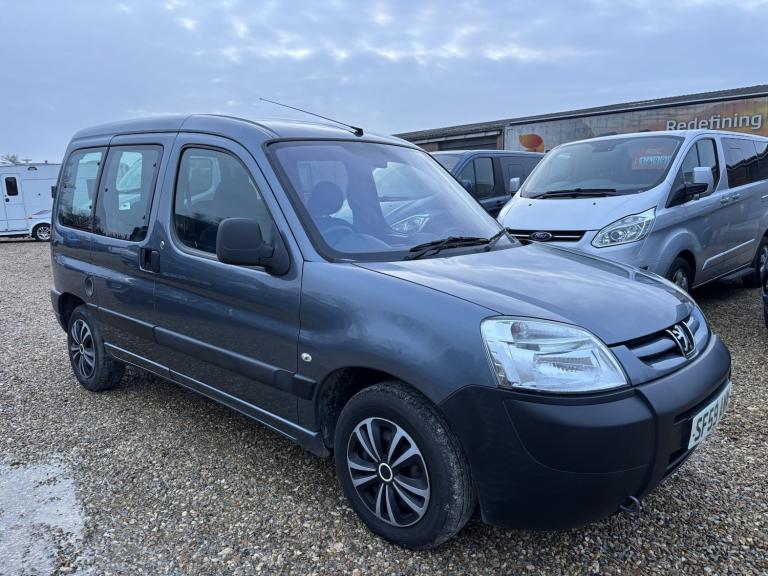 PEUGEOT PARTNER 1.4 WAV Wheelchair Accessible Vehicle Combi 2009