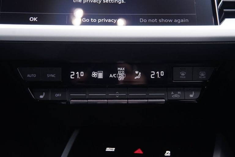 2022 Audi Q4 e-tron 35 Sport SUV 5dr Electric Auto 55kWh (170 ps) ESTATE ELECTRIC Automatic