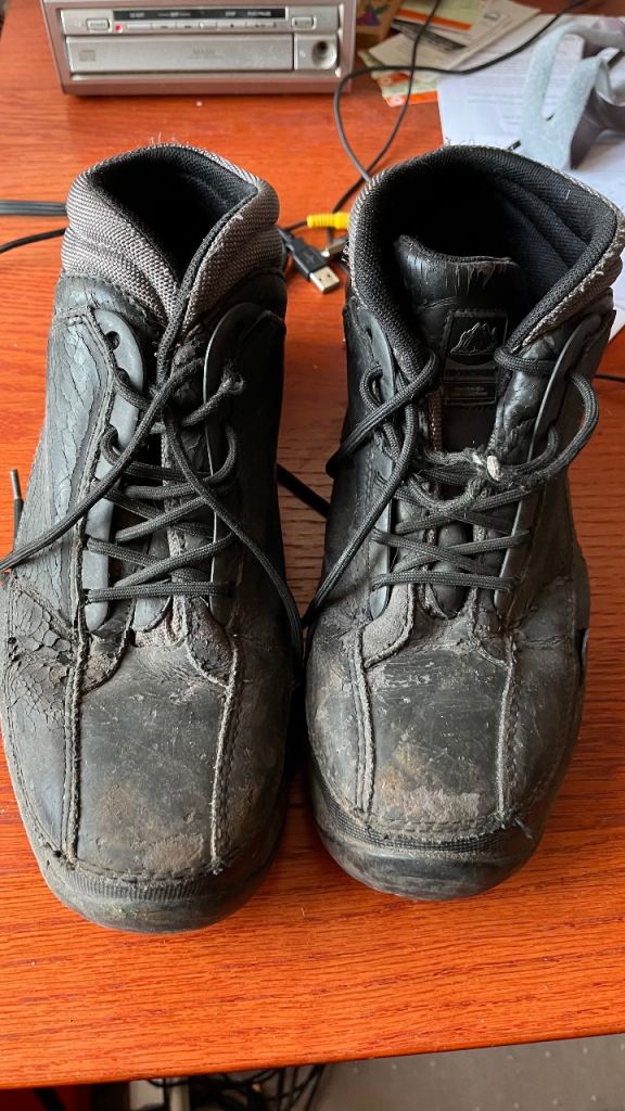 Steel toe boots size 10