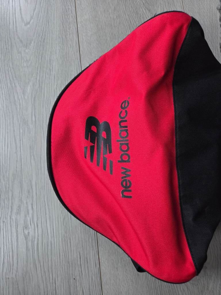 New Balance Red & Black Sports Bag – Good Condition